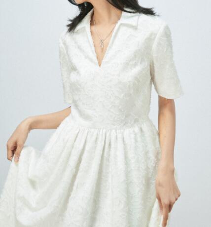 色织剪花布高腰优雅v领气质连衣裙